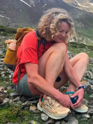 A week in the #pyrenees discovering the mountaineering butterflies that give competitors in the @letourdefrance a run for their money.  Tiny, tough, high altitude gems amidst landscapes that make your jaw drop & your heart flutter.

Thank you @dunnjons & David Moore of @mariposanaturetours for a week of beauty on every scale & @bbcwildlifemagazine in which the full story will appear in a few months. 
#butterfly 
#mountains 
#wildlife
